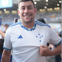 Vitor Ribeiro da Silva Carneiro