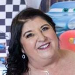 Zilda Beatriz Lara Quites