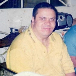 Claudio Roberto Alves de Sousa