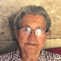 Maria de Lourdes Lobato