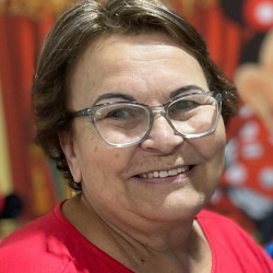 Vera Lúcia Thiengo de Andrade