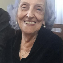 Edith Xavier de Oliveira