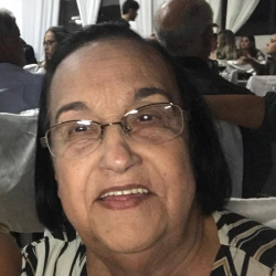Maria Cândida de Oliveira Souza