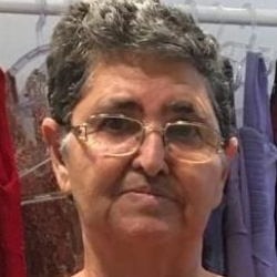 Vera Lucia de Campos Vasconcelos