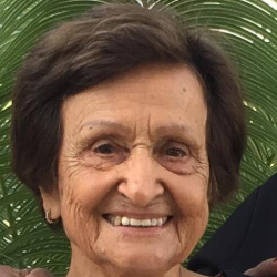 Ione de Sousa Moreira