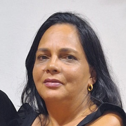 Simone Martins Costa Silva